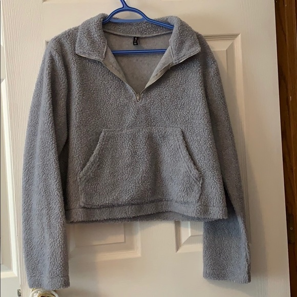 crop sweater - Picture 1 of 1